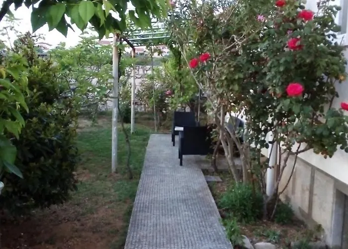 Apartament Private ,surrounded By Nature,50m From The Sea Povljana